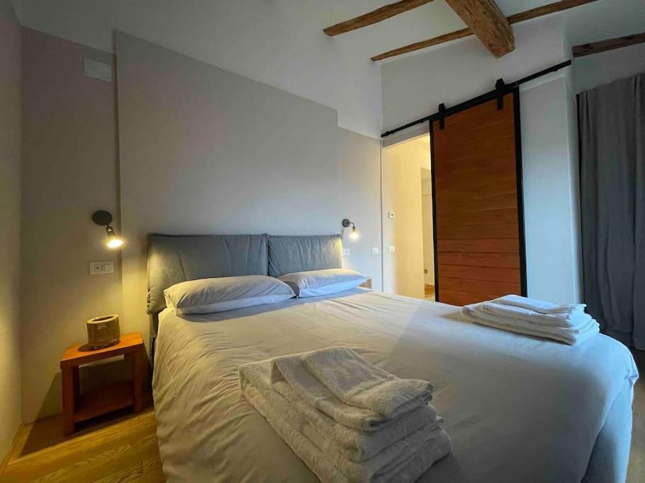 Romantic Attic Room With Panoramic View Bolonia Zewnętrze zdjęcie