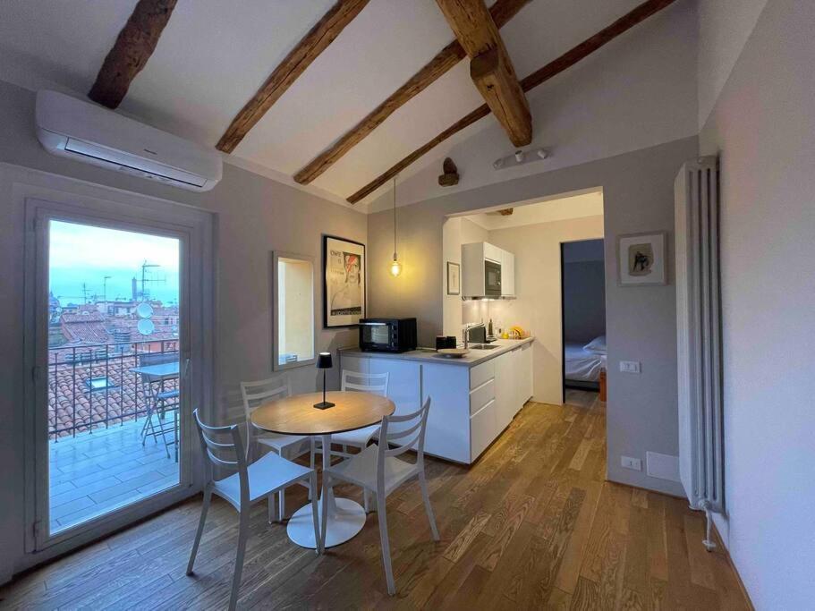 Romantic Attic Room With Panoramic View Bolonia Zewnętrze zdjęcie